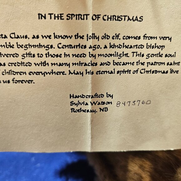 Hand Crafted Santa Claus Decoration for Christmas Season - Picture 2 of 16